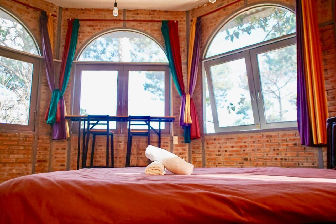 Maple Hostel ダラット エクステリア 写真
