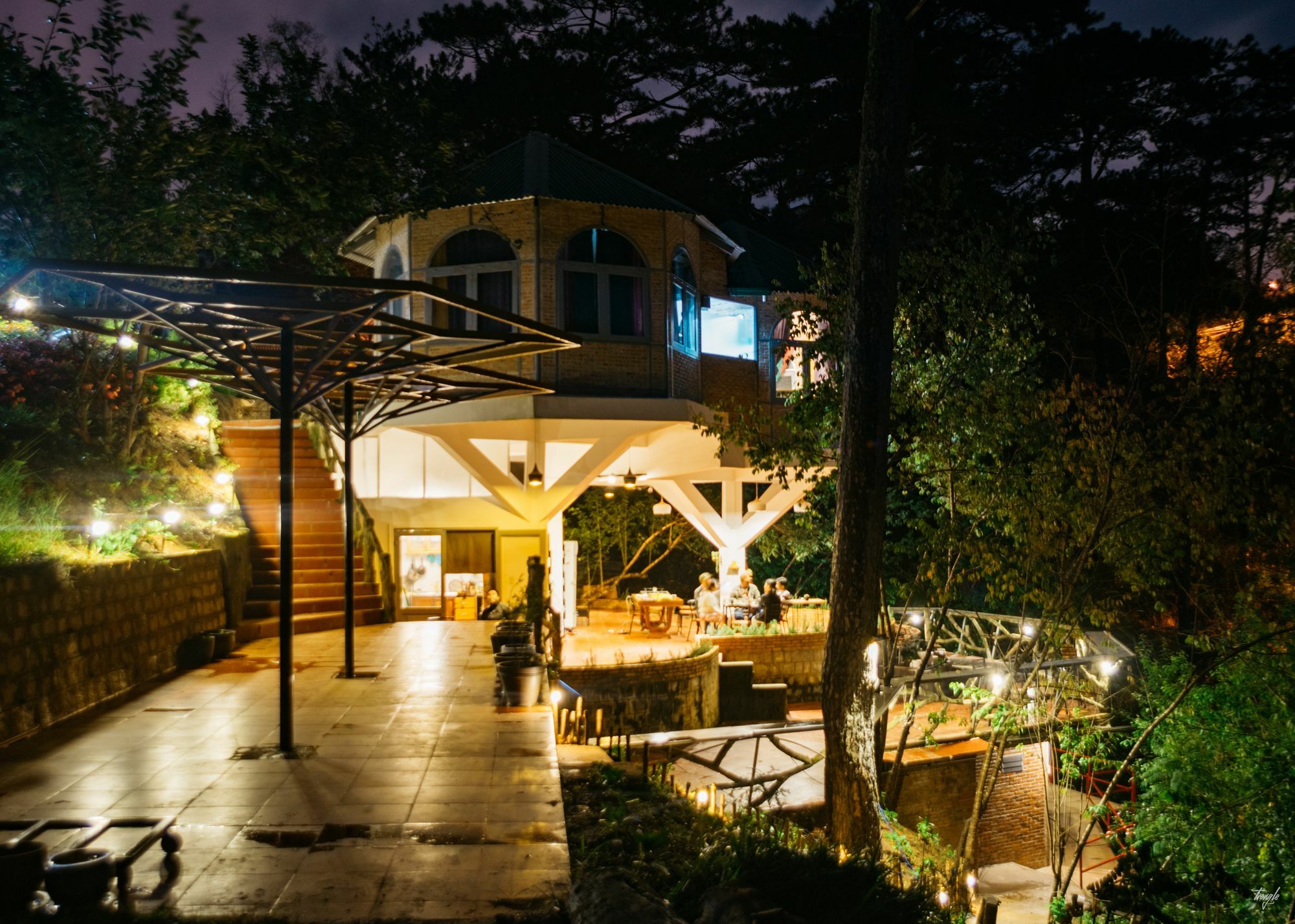 Maple Hostel ダラット エクステリア 写真